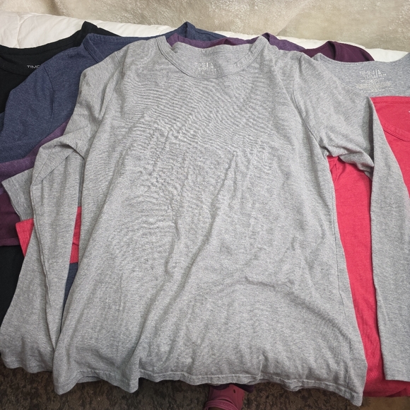 Time & Tru Long Sleeve Womans Shirt Bundle 8-Pack Size Large L 12-14 - Picture 3 of 14
